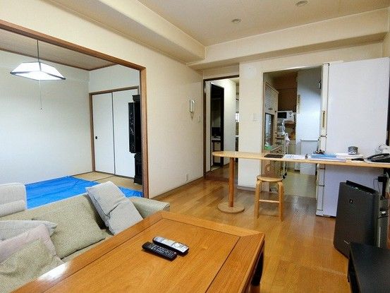 3LDK Apartment for Sale in Higashiosaka, 61.32sqm Near Ishigawa Station - Thumbnail 2