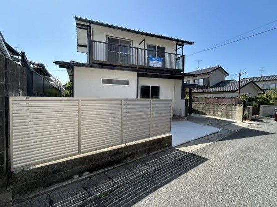 Renovated 3LDK House in Shimonoseki, Yamaguchi - Thumbnail 2