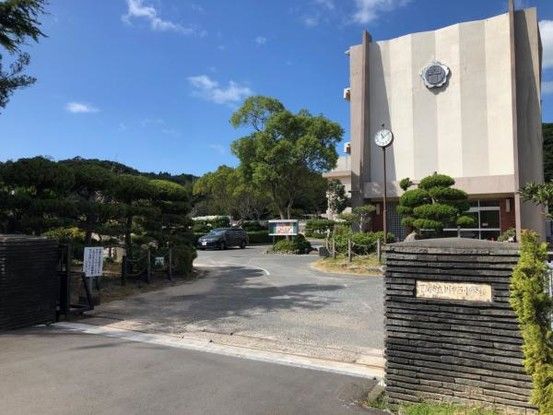 Renovated 3LDK House in Shimonoseki, Yamaguchi - Thumbnail 3