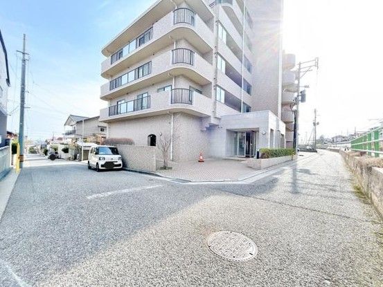 Renovated 3LDK Apartment Near Aoyama Station, Niigata - Thumbnail 4