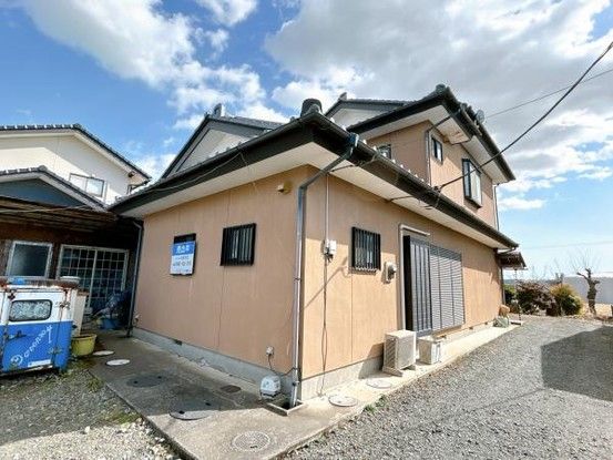 5DK Detached House for Sale in Sano, Tochigi - 139.8 Tsubo Land - Thumbnail 2