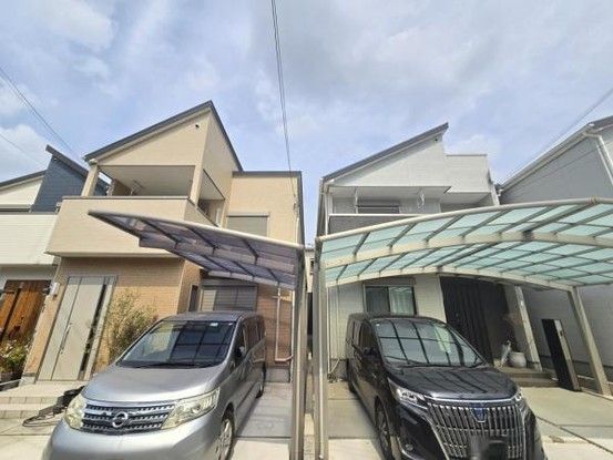 3LDK Detached House for Sale in Kadoma, Osaka - Thumbnail 2