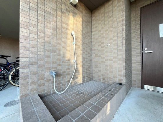 3LDK Apartment for Sale in Takamatsu, Kagawa - 71.94m² - Thumbnail 3