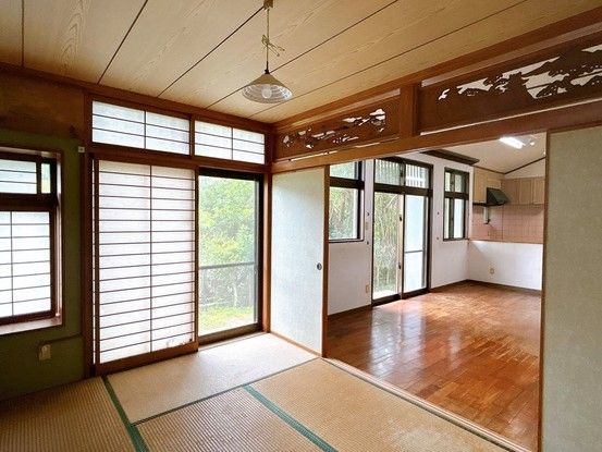 Spacious 3SLDK Single-Story Home in Nago, Okinawa - Thumbnail 3