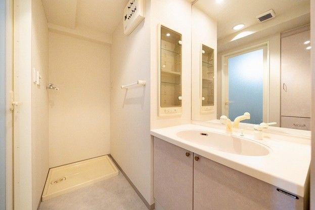 3LDK Apartment for Sale in Ikoma, Nara - 70.41 sqm - Thumbnail 3
