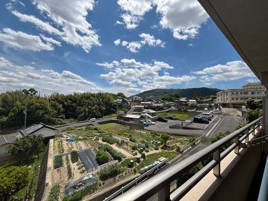 3LDK Apartment for Sale in Ikoma, Nara - 73.71 sqm - Thumbnail 4