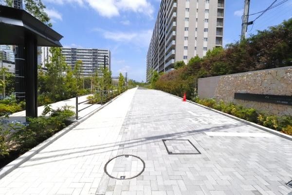 Modern 2LDK Apartment for Sale in Ebina, Kanagawa - Thumbnail 4