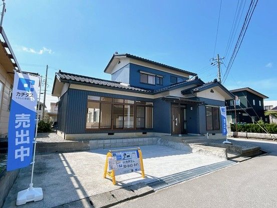 Renovated 3LDK House in Toyama City with Parking - Thumbnail 2