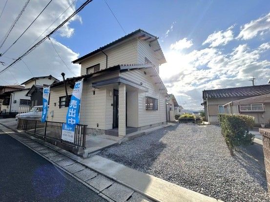 Renovated 3LDK House for Sale in Nogata, Fukuoka - Thumbnail 2