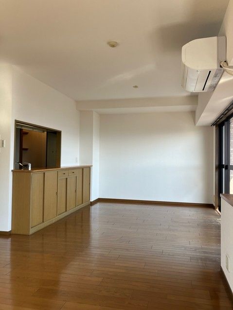 3LDK Apartment for Sale in Matsuyama, Ehime Prefecture - Thumbnail 4