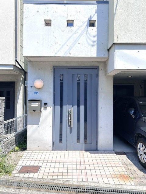 4LDK Detached House for Sale in Toyonaka, Osaka – 97.52 sqm - Thumbnail 4