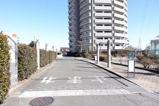 4LDK Apartment for Sale in Utsunomiya, Tochigi - 8.5M Yen - Thumbnail 4