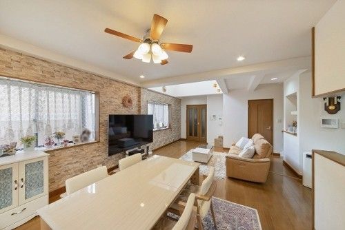 Used Detached House in Kobe Chuo Ward - 4LDK, 98M Yen - Thumbnail 3