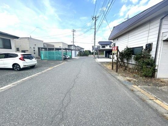 Renovated 3LDK House for Sale Near Yonezawa Station - Thumbnail 3