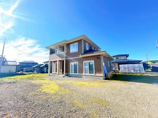 5LDK House for Sale on 316 Tsubo Land in Tendō, Yamagata - Thumbnail 2