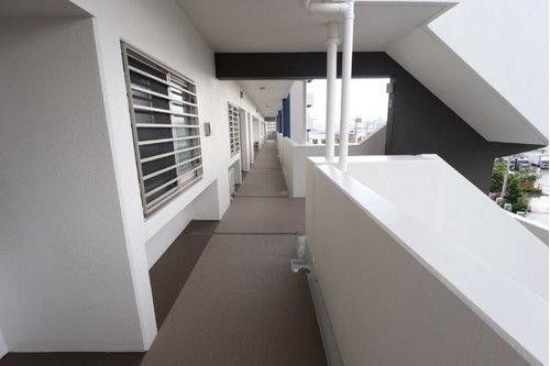 3LDK Ocean View Apartment for Sale in Ginowan, Okinawa - Thumbnail 2