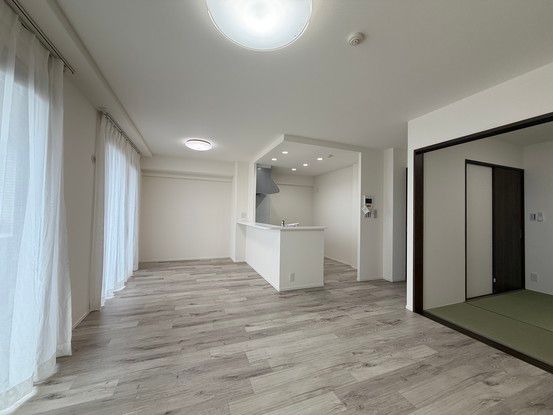 Renovated 3LDK Apartment in Miyazaki City for Sale - Thumbnail 4