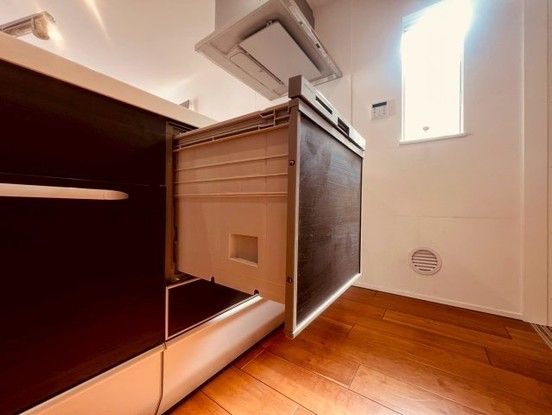 4LDK House for Sale in Nukui, Nerima, Tokyo - 139 sqm - Thumbnail 4
