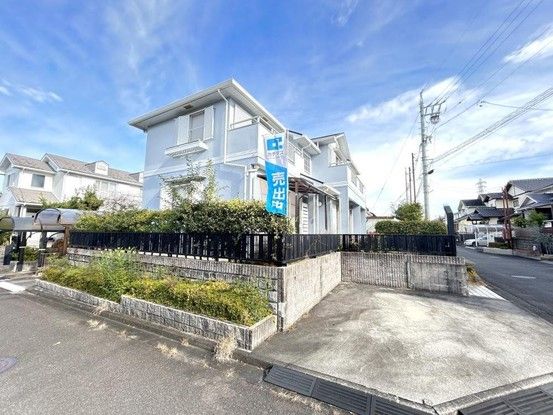 5LDK Detached House for Sale in Yokkaichi, Mie - Thumbnail 2