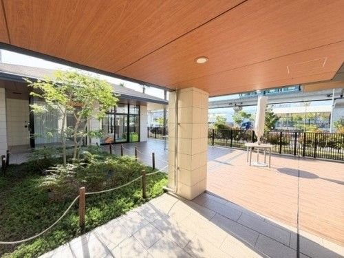 2LDK Apartment for Sale in Rokko Island, Kobe - 66.9 sqm - Thumbnail 4