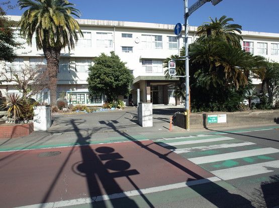 3LDK Apartment for Sale in Miyazaki City, Miyazaki Prefecture - Thumbnail 2
