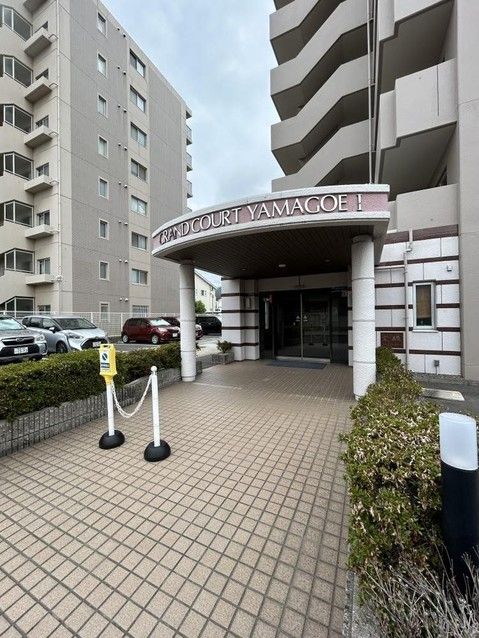 3LDK Apartment for Sale in Matsuyama, Ehime - 65.14m² - Thumbnail 2