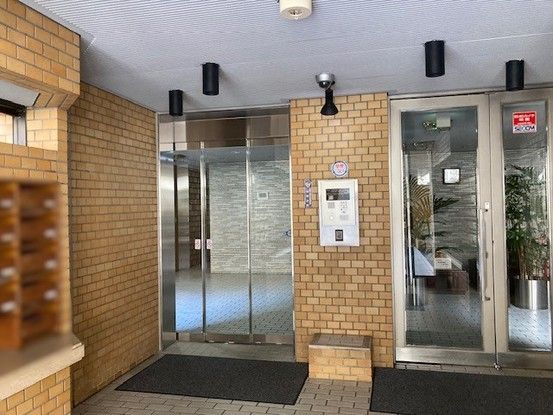 1LDK Apartment for Sale in Naka-ku, Hiroshima City - Thumbnail 2
