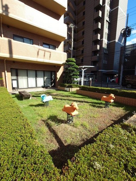 Renovated 2SLDK Apartment in Matsuyama, Ehime - Thumbnail 4