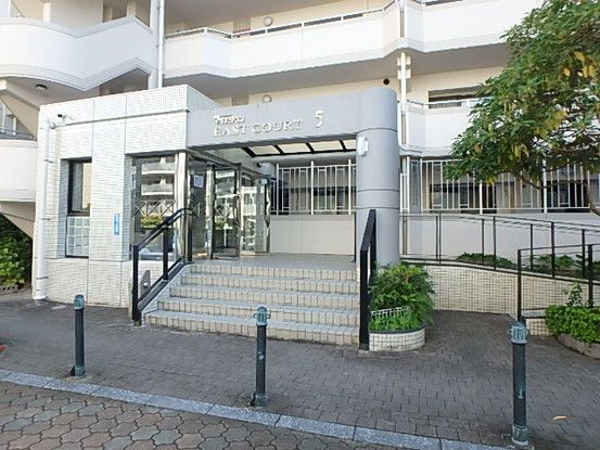 3LDK Apartment in Fukuoka West Ward Marina Town - Thumbnail 2