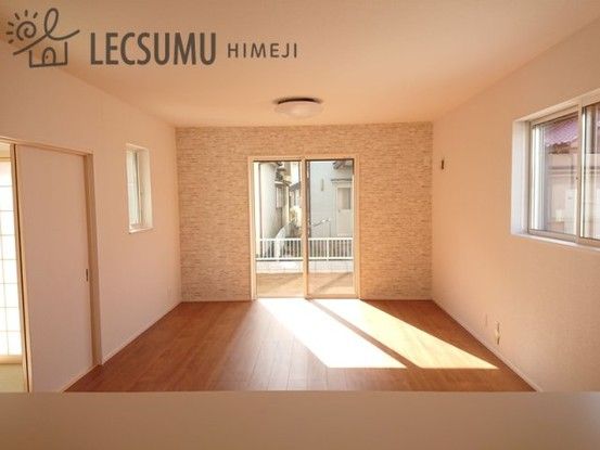 Newly Built 4LDK House in Himeji, Hyogo - 22,800,000 Yen - Thumbnail 4