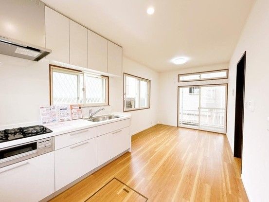 Renovated 3DK House for Sale in Chiba City, Chiba - Thumbnail 2