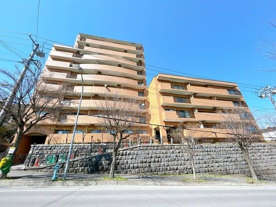 Renovated 3LDK Apartment in Otaru, Hokkaido - Thumbnail 3