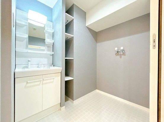Renovated 3LDK Apartment in Otaru, Hokkaido - Thumbnail 4