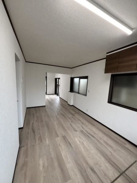 Renovated 3LDK RC House in Hodogaya-ku, Yokohama - Thumbnail 4
