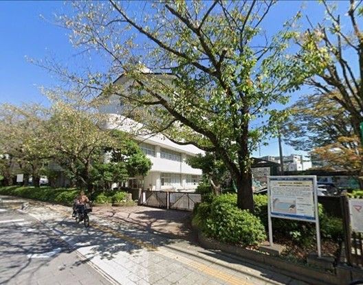 2LDK Apartment in Aoi Ward, Shizuoka City for Sale - Thumbnail 2