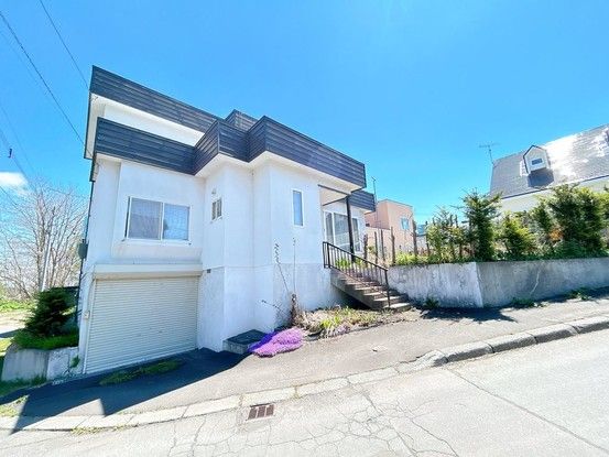 Renovated 4SLDK Detached House in Minami Ward, Sapporo - Thumbnail 2