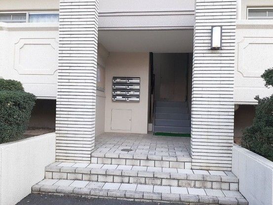 4LDK Apartment for Sale in Toyohashi, Aichi - 77.81 sqm - Thumbnail 3