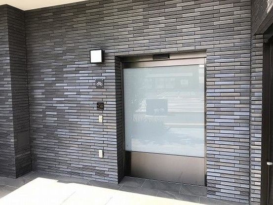 Sharie Yasu Residence 3LDK Apartment for Sale in Yasu City - Thumbnail 2