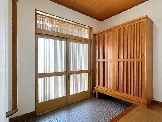 Renovated 5SLDK House in Gifu City with 164.78m² Floor Area - Thumbnail 2