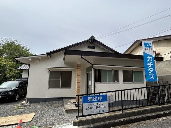 Renovated 3LDK House in Kure City, Hiroshima - Thumbnail 2