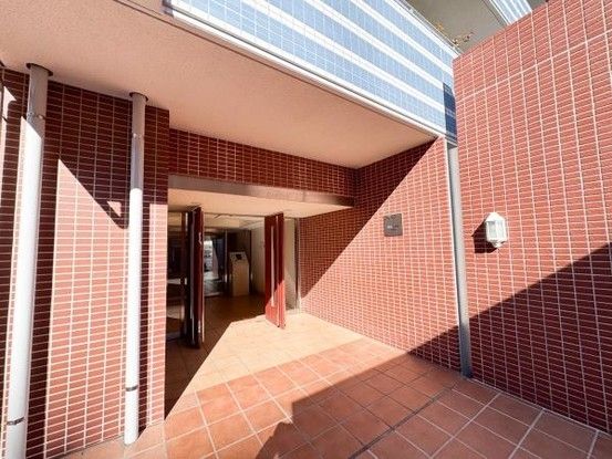 3LDK Apartment for Sale in Midori-ku, Saitama City - Thumbnail 2