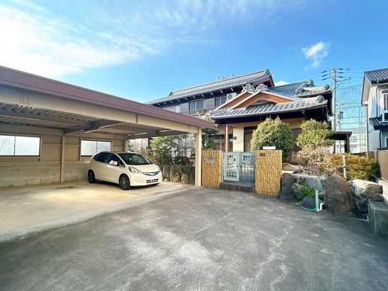 7SLDK Detached House for Sale in Ogaki, Gifu - 225.82 sqm - Thumbnail 2