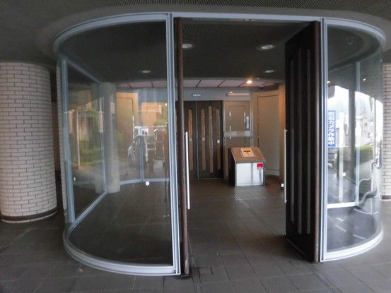 3LDK Apartment for Sale in Kochi City, Kochi Prefecture - Thumbnail 2