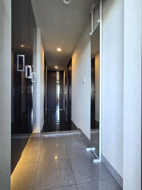 3LDK Apartment for Sale in Naka-ku, Nagoya, Aichi - Thumbnail 3