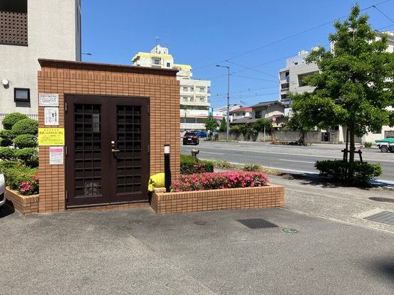 2SLDK Apartment for Sale in Matsuyama, Ehime - Thumbnail 4