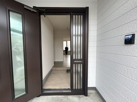 Renovated 4LDK House in Ebetsu, Hokkaido - 99.67 sqm - Thumbnail 2
