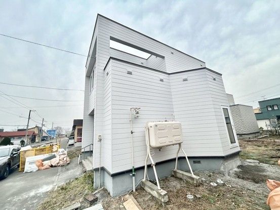 Renovated 4LDK House in Ebetsu, Hokkaido - 99.67 sqm - Thumbnail 4
