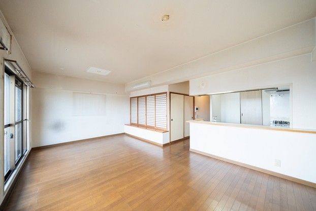 3LDK Apartment for Sale in Hiroshima Asaminami Ward - Thumbnail 2