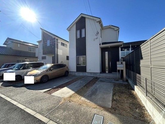 Renovated 3LDK House in Handa, Aichi - 95m2 - Thumbnail 2