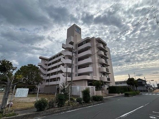 3LDK Apartment for Sale in Iwakuni City, Yamaguchi - Thumbnail 3